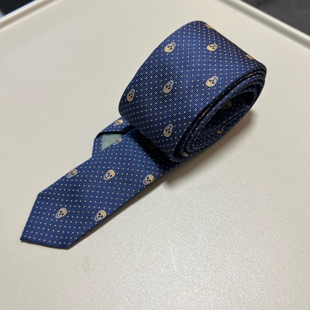 Alexander McQueen Blue and Gold Silk Tie